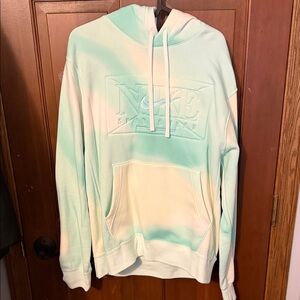 Nike Mint & White Crewneck Pullover Hoodie